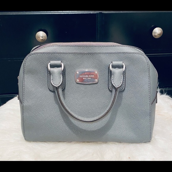 SOLD - Picture 1 of 7